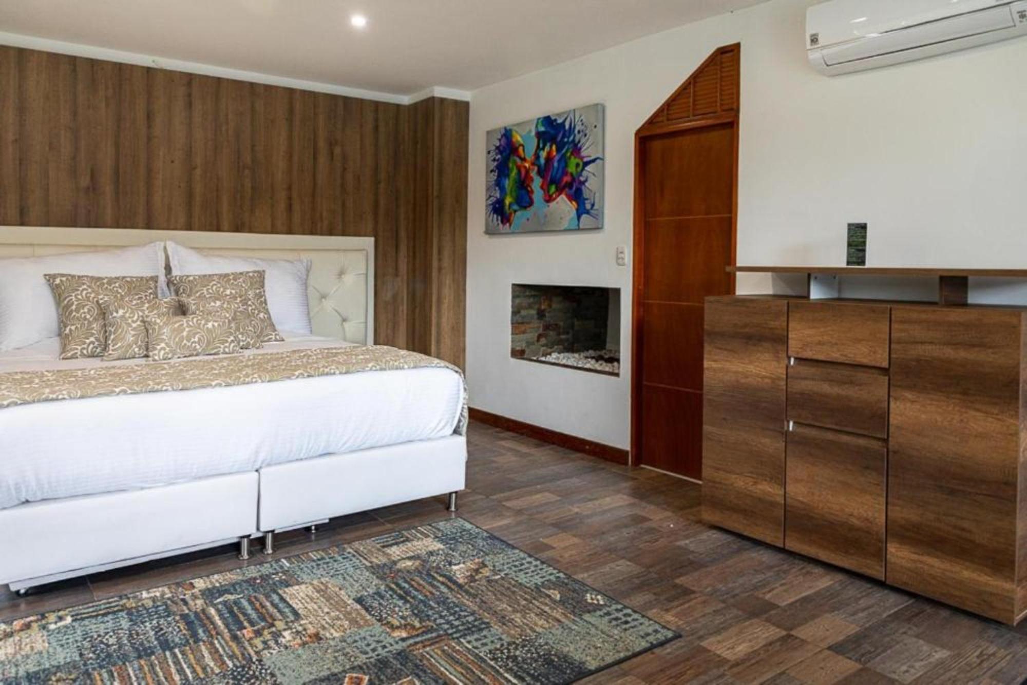Hotel Libertg Medellin